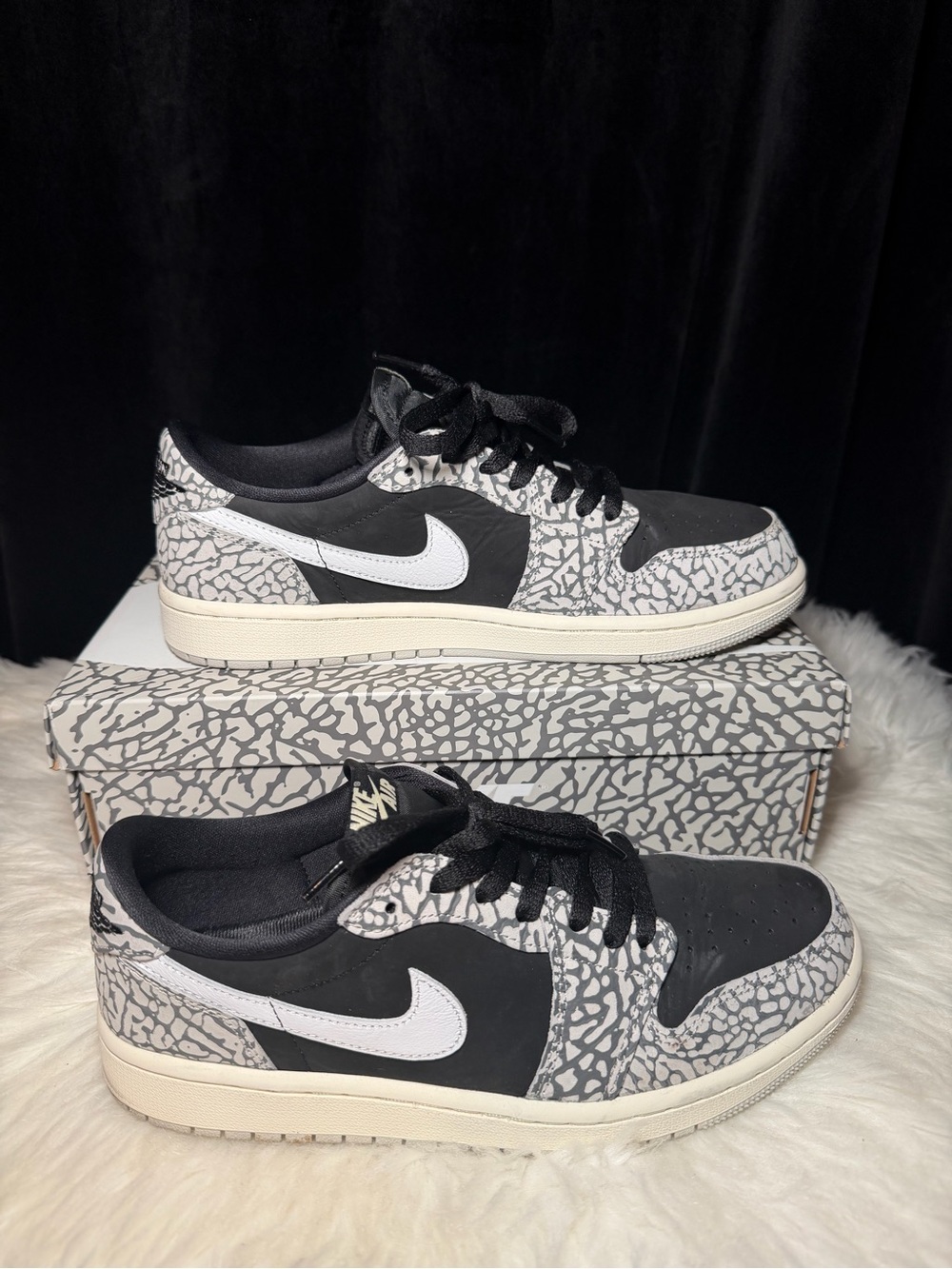 Nike Air Jordan 1 Retro Low OG 'Black Cement' CZ0775-001 Women’s Size 9 - Picture 8 of 13